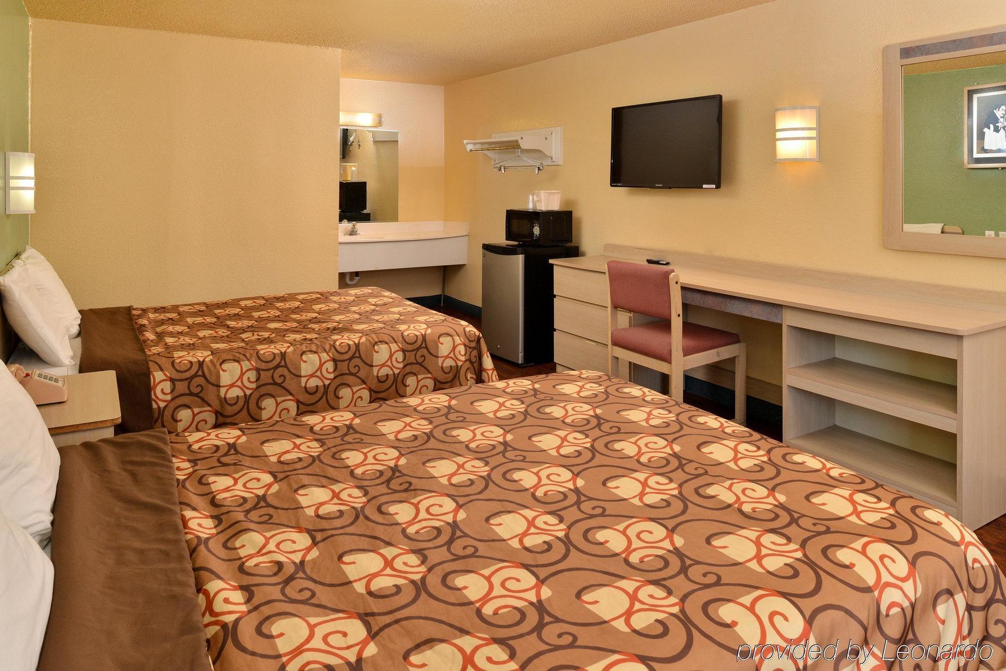 Mentor Home Inn And Suites Exterior foto